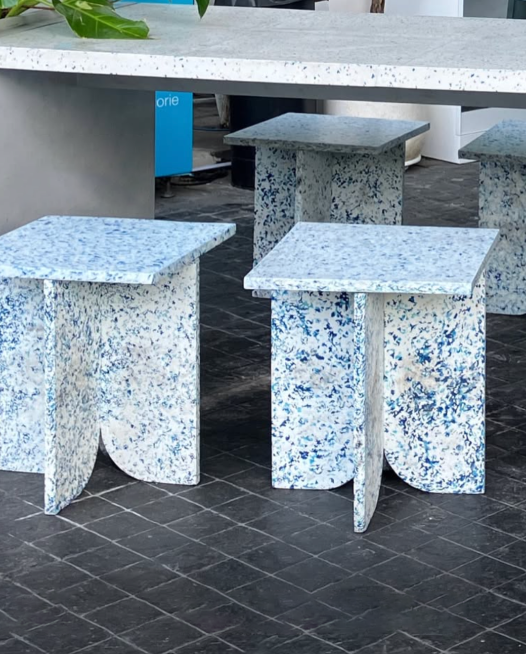 Ambeng Table