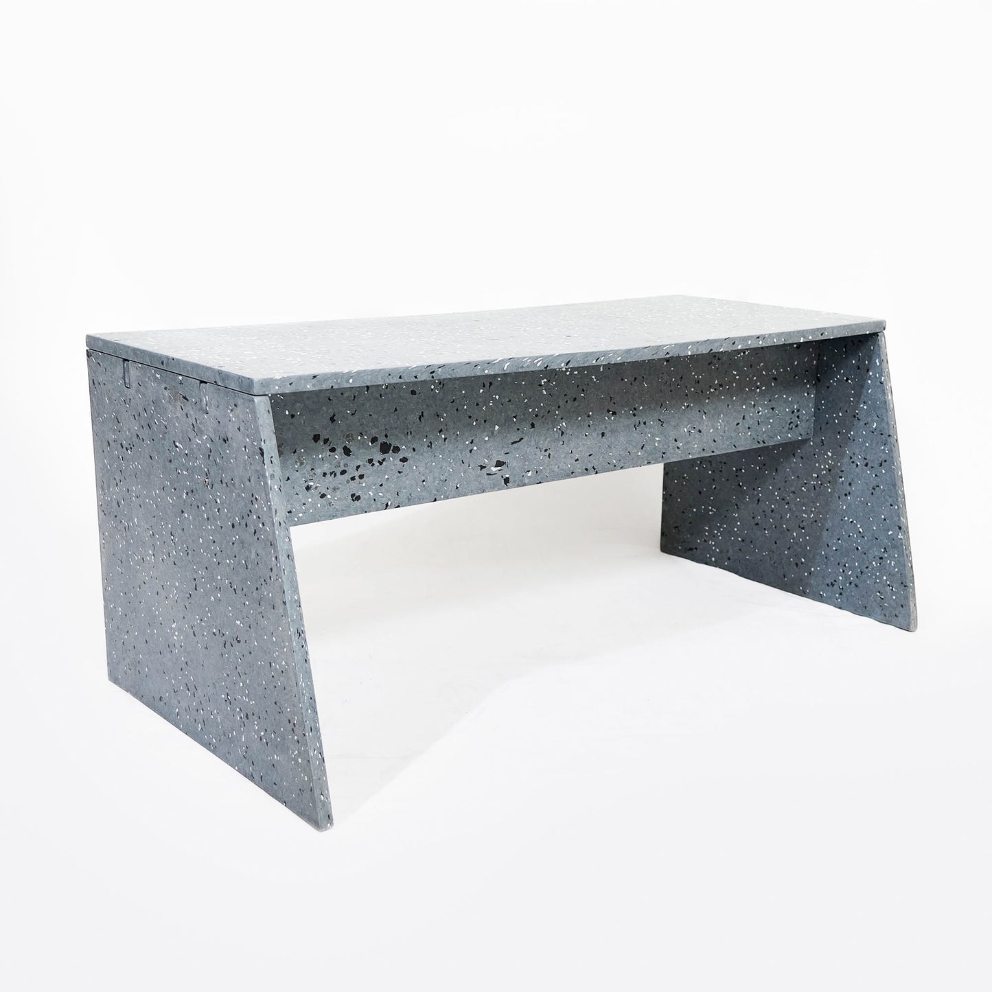 Mada Bench