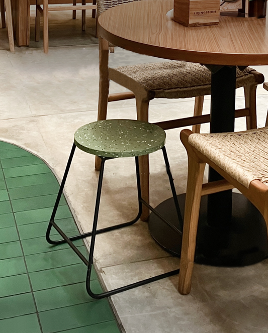 Glagah Stool
